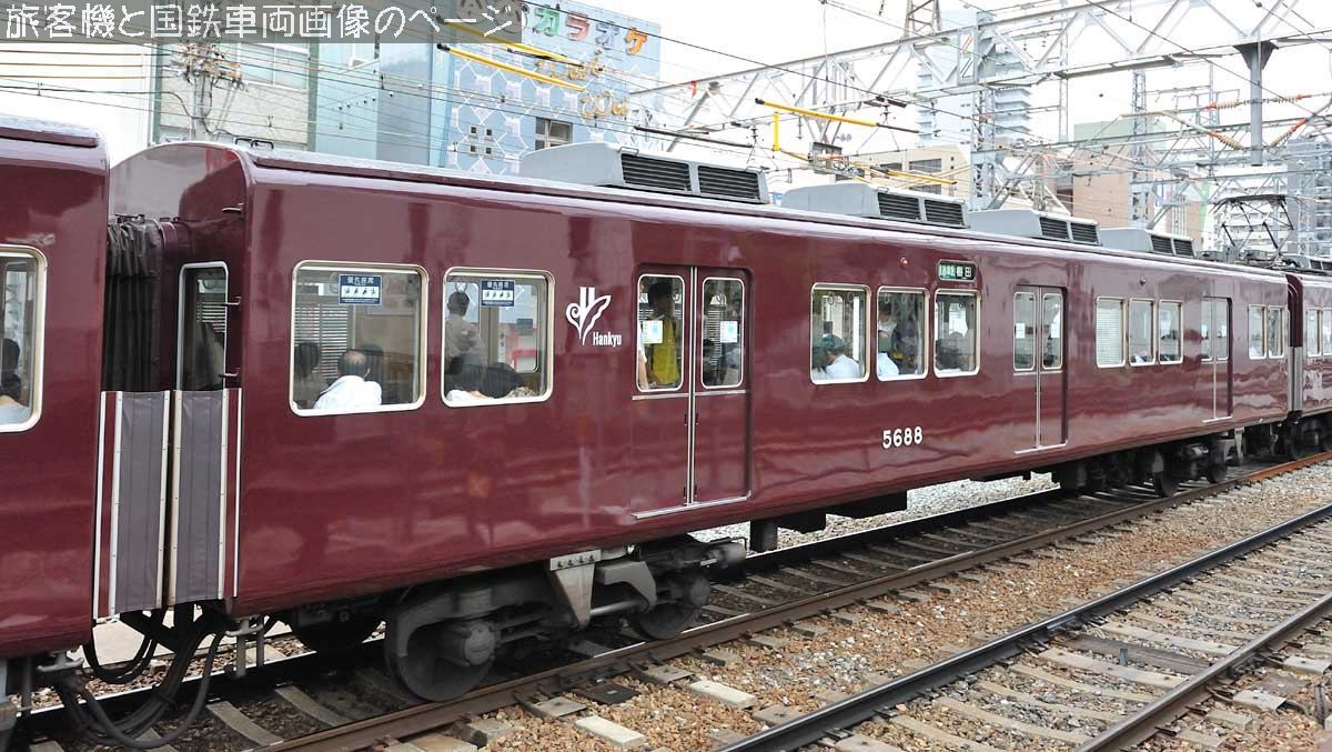 阪急電鉄 5688 の写真です